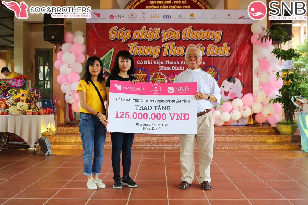 SnB trao tặng 126 triệu đồng tiền mặt 